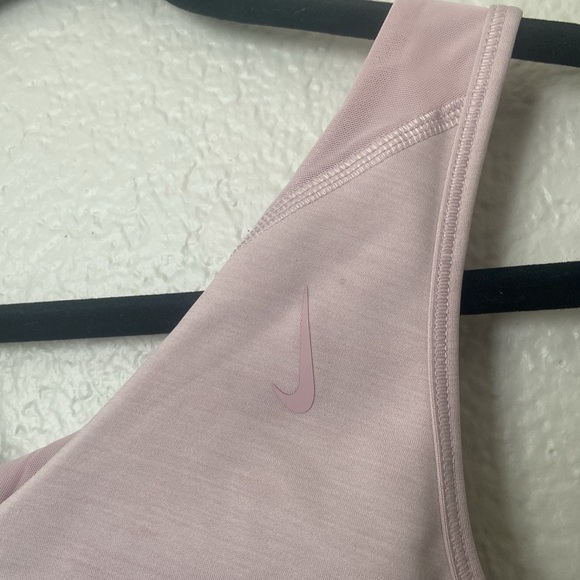 Nike Woman’s Pink Sport Bra Large - Picture 3 of 4